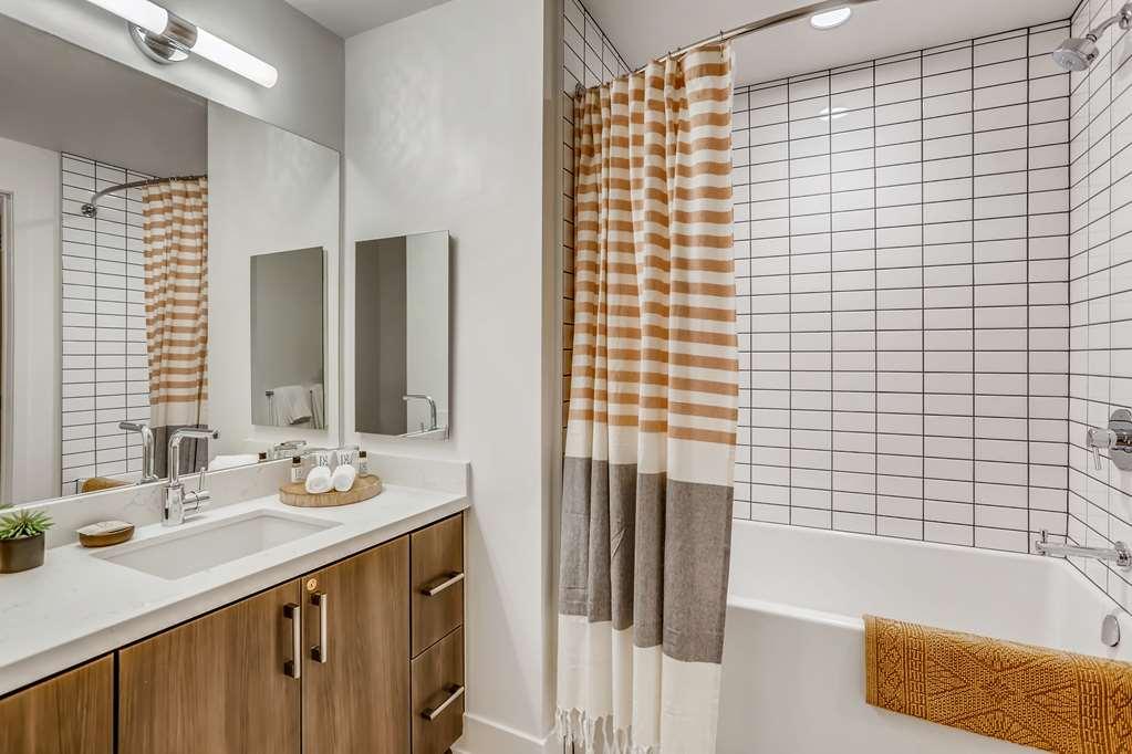 Sentral Dtla 755 Hotel Los Angeles Room photo